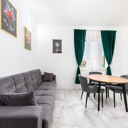 Lions Suites Spalato Esterno foto