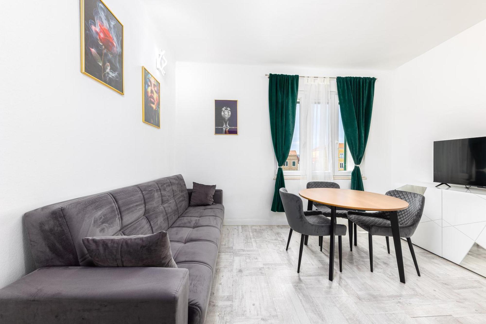 Lions Suites Spalato Esterno foto